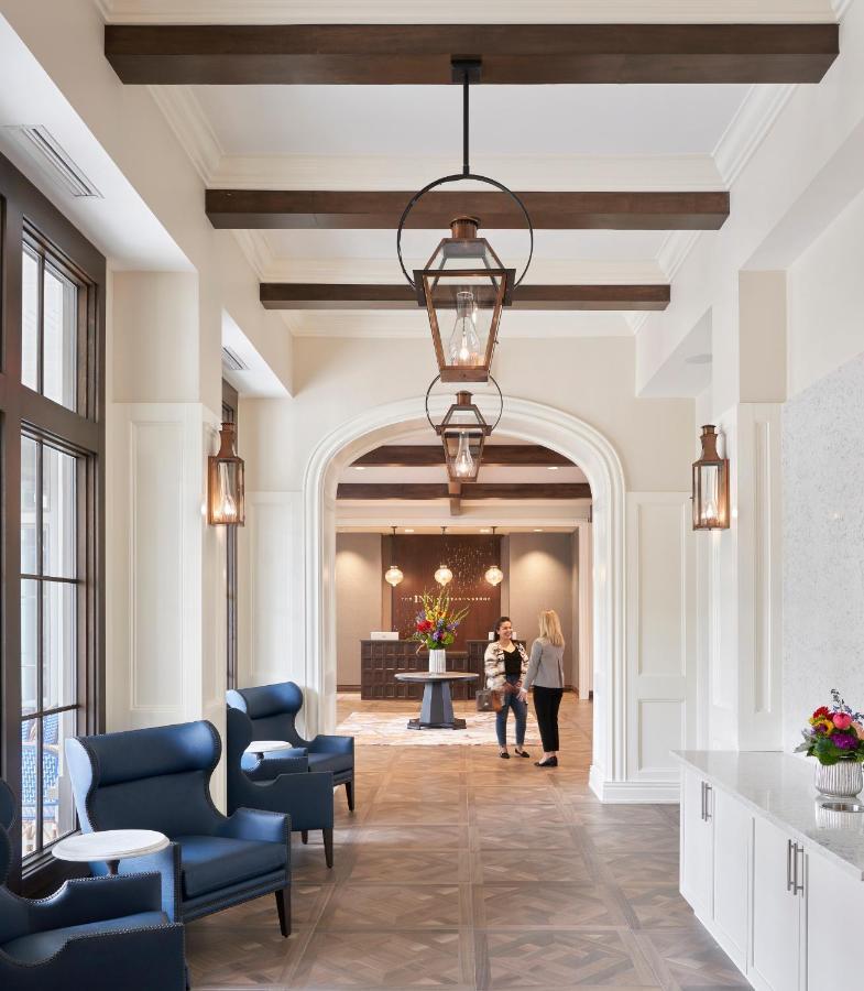The Inn At Meadowbrook Overland Park Exterior foto